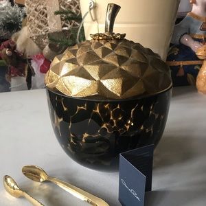 Oscar de la Renta ice bucket